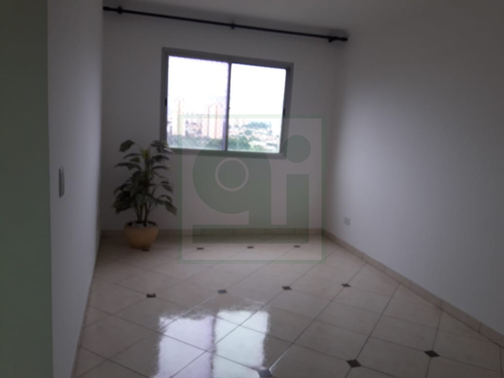 Apartamento à venda com 2 quartos, 58m² - Foto 3