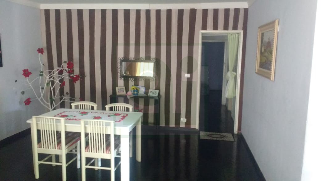 Casa à venda com 2 quartos, 250m² - Foto 2