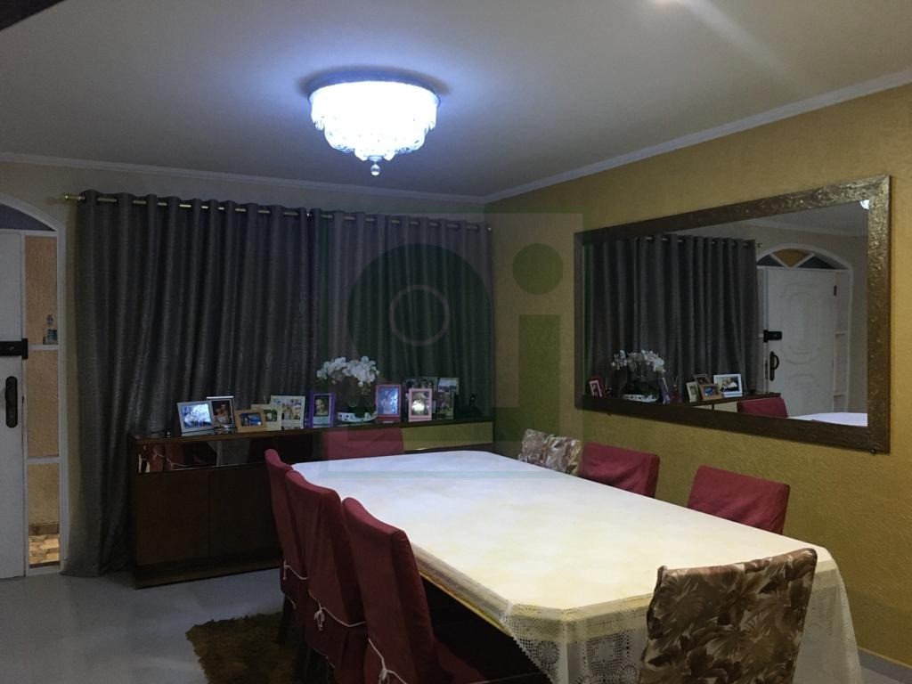 Casa à venda com 4 quartos, 326m² - Foto 4