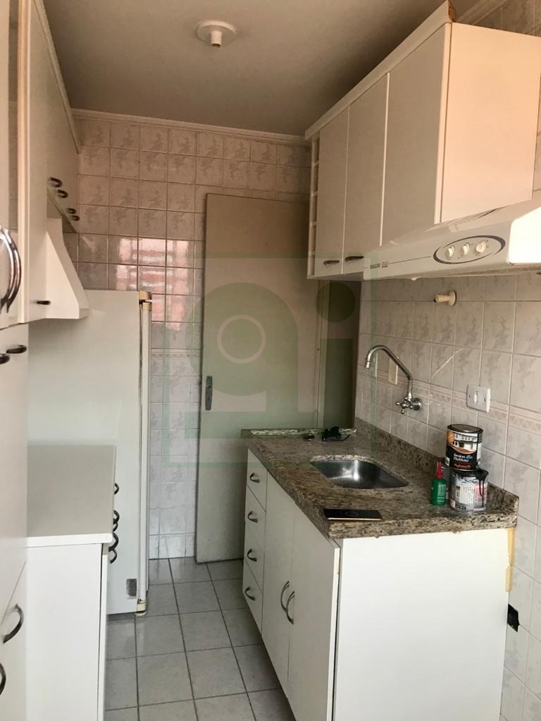 Apartamento para alugar com 2 quartos, 58m² - Foto 4