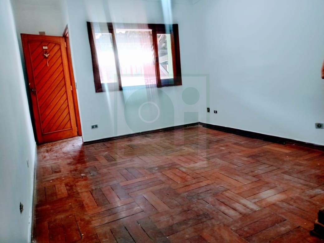 Casa à venda com 2 quartos, 60m² - Foto 2