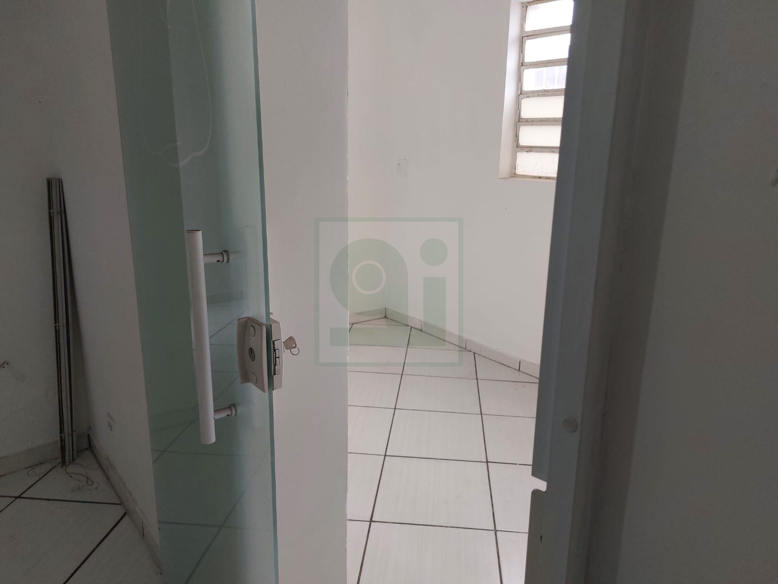 Prédio Inteiro para alugar, 90m² - Foto 6