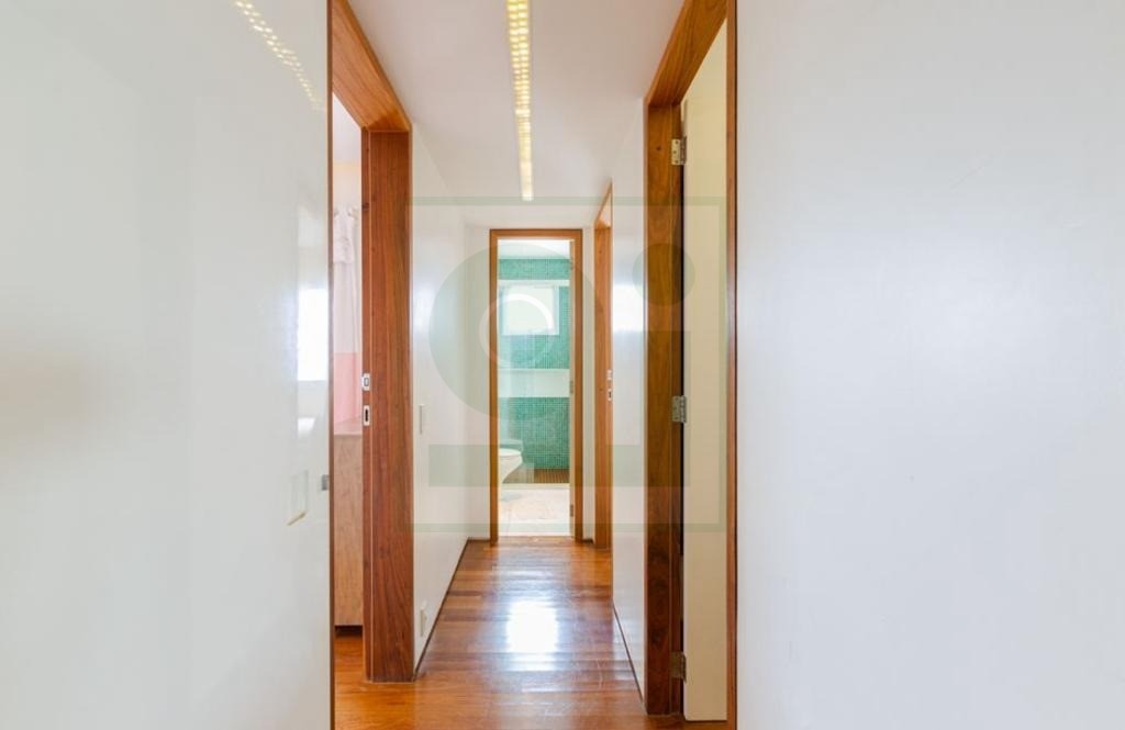 Apartamento à venda com 3 quartos, 136m² - Foto 12