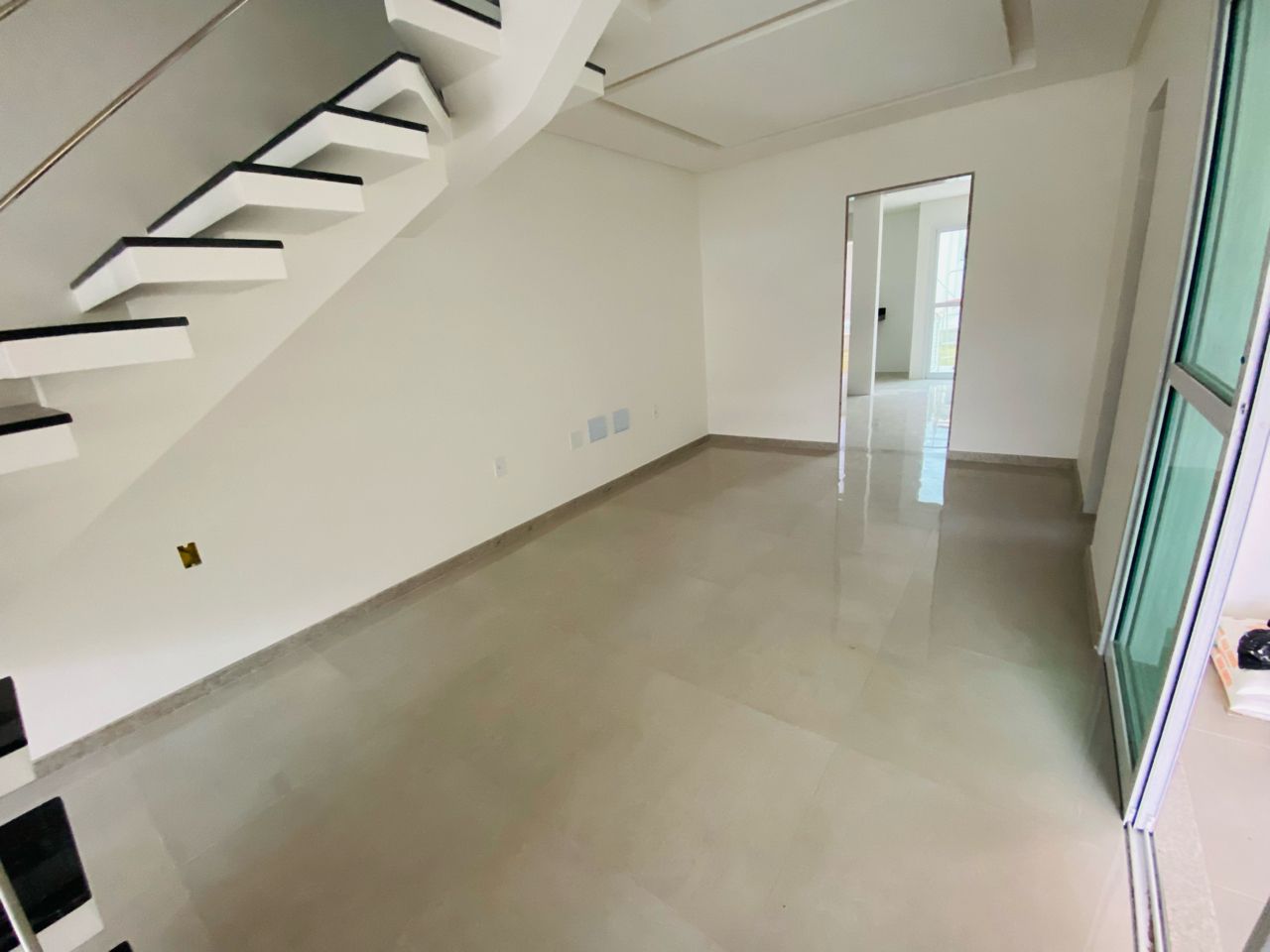 Casa à venda com 3 quartos, 160m² - Foto 5