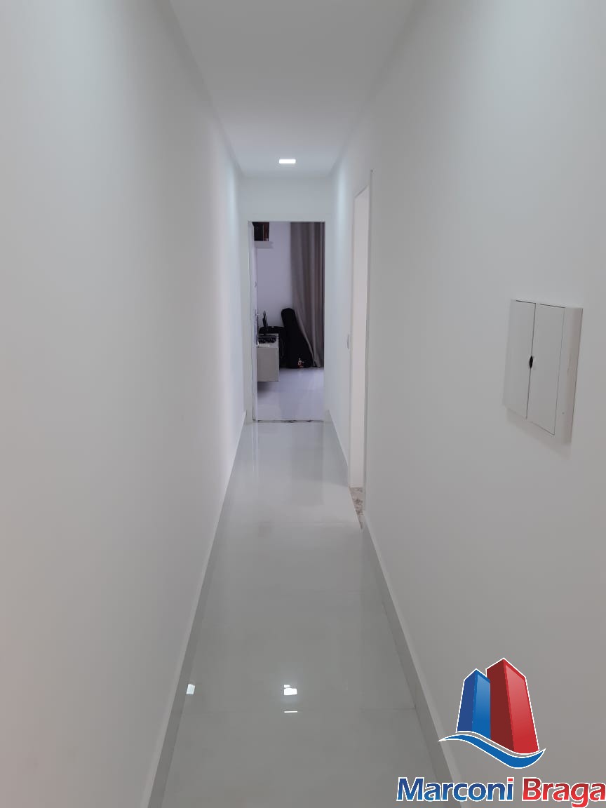 Casa à venda com 3 quartos, 200m² - Foto 8