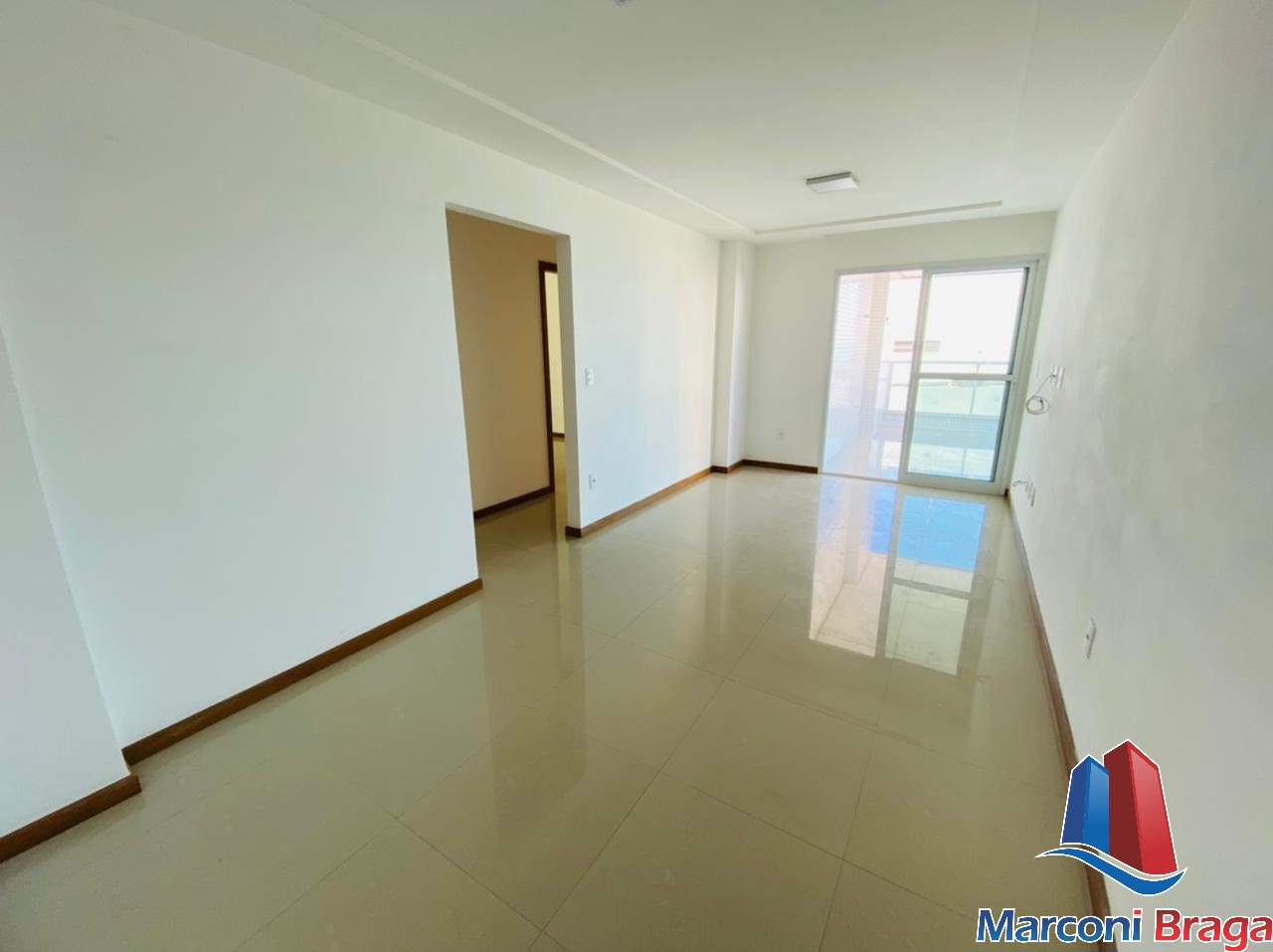 Apartamento à venda com 3 quartos, 99m² - Foto 3