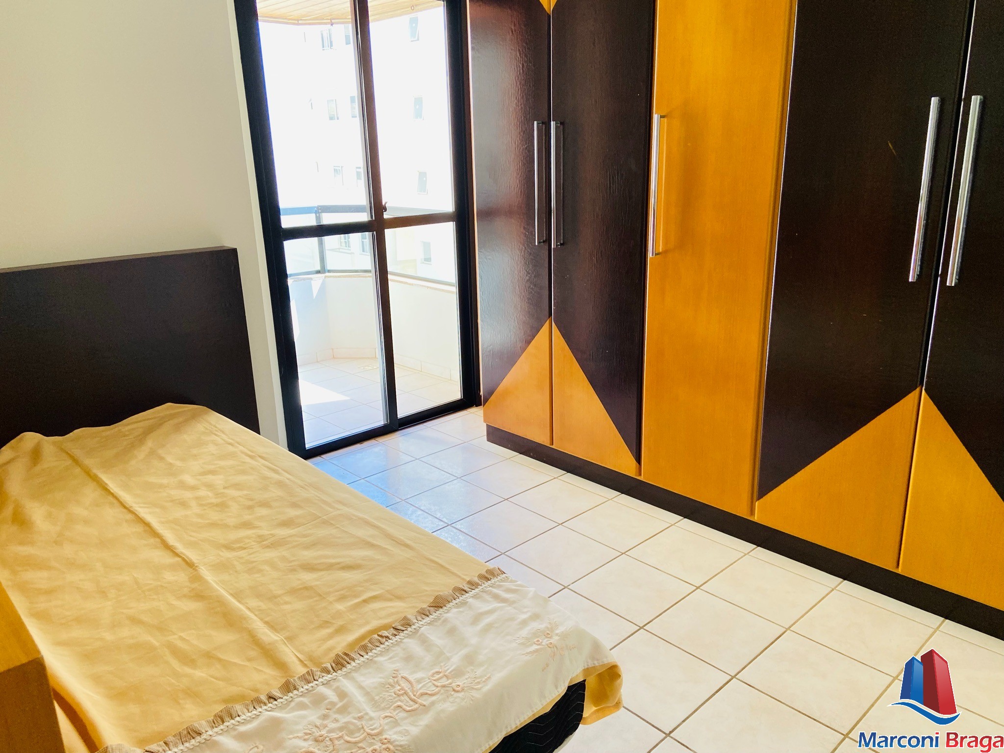 Apartamento à venda com 3 quartos, 90m² - Foto 5