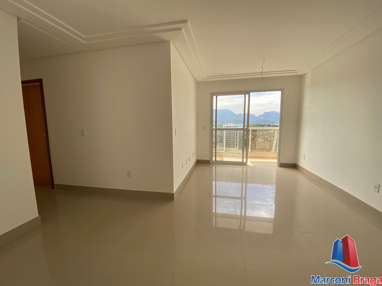 Apartamento à venda com 2 quartos, 66m² - Foto 7