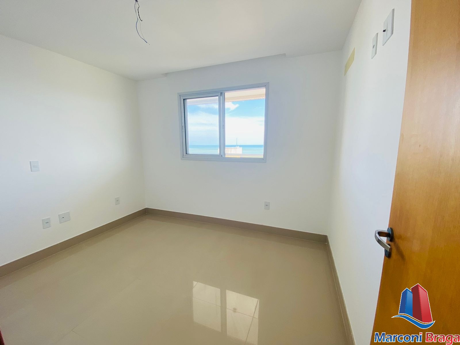 Apartamento à venda com 2 quartos, 77m² - Foto 13