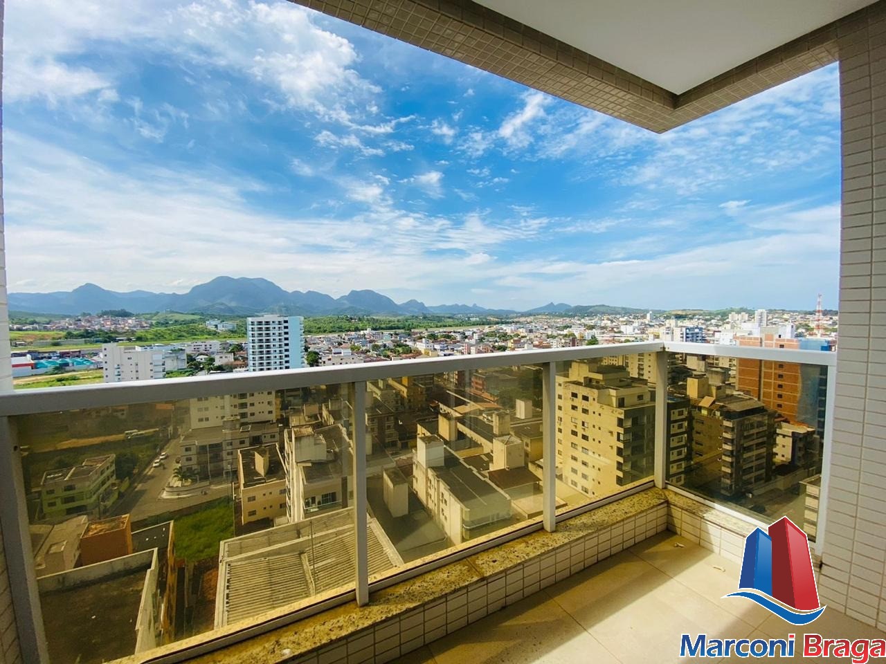 Apartamento à venda com 2 quartos, 77m² - Foto 9