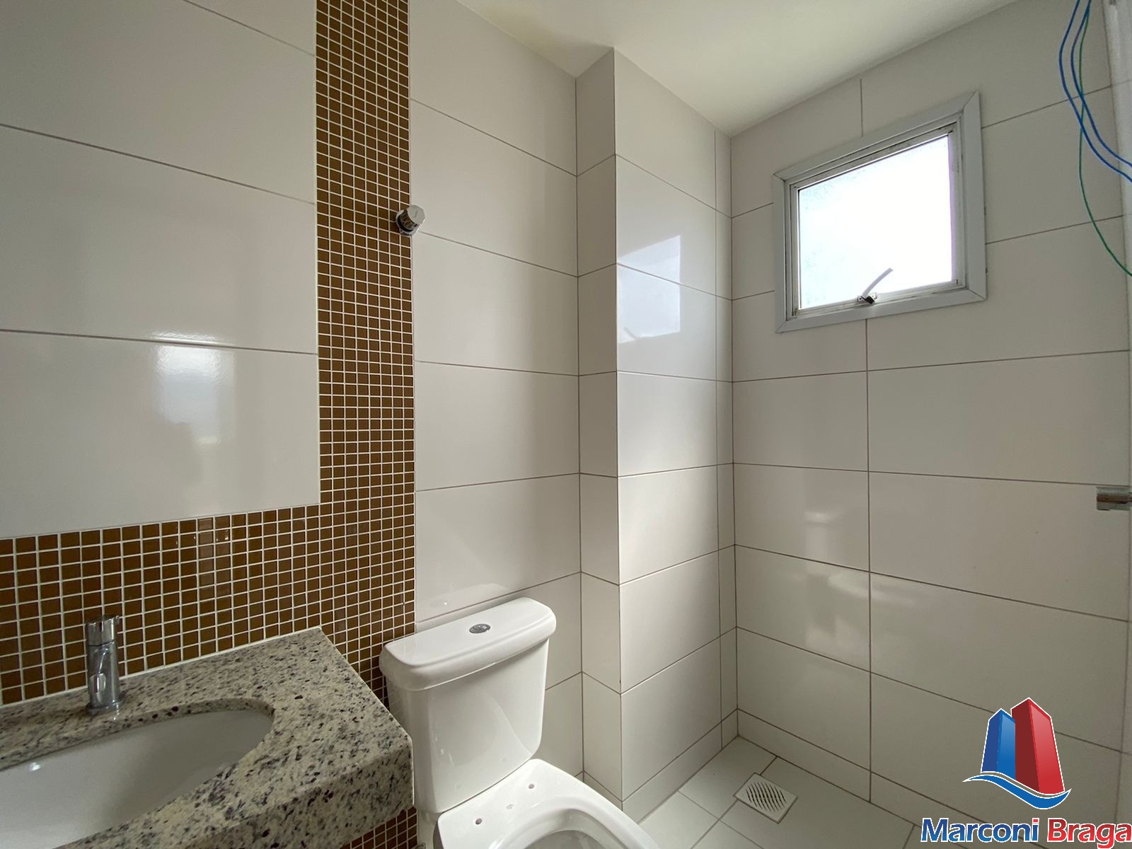 Apartamento à venda com 2 quartos, 66m² - Foto 15