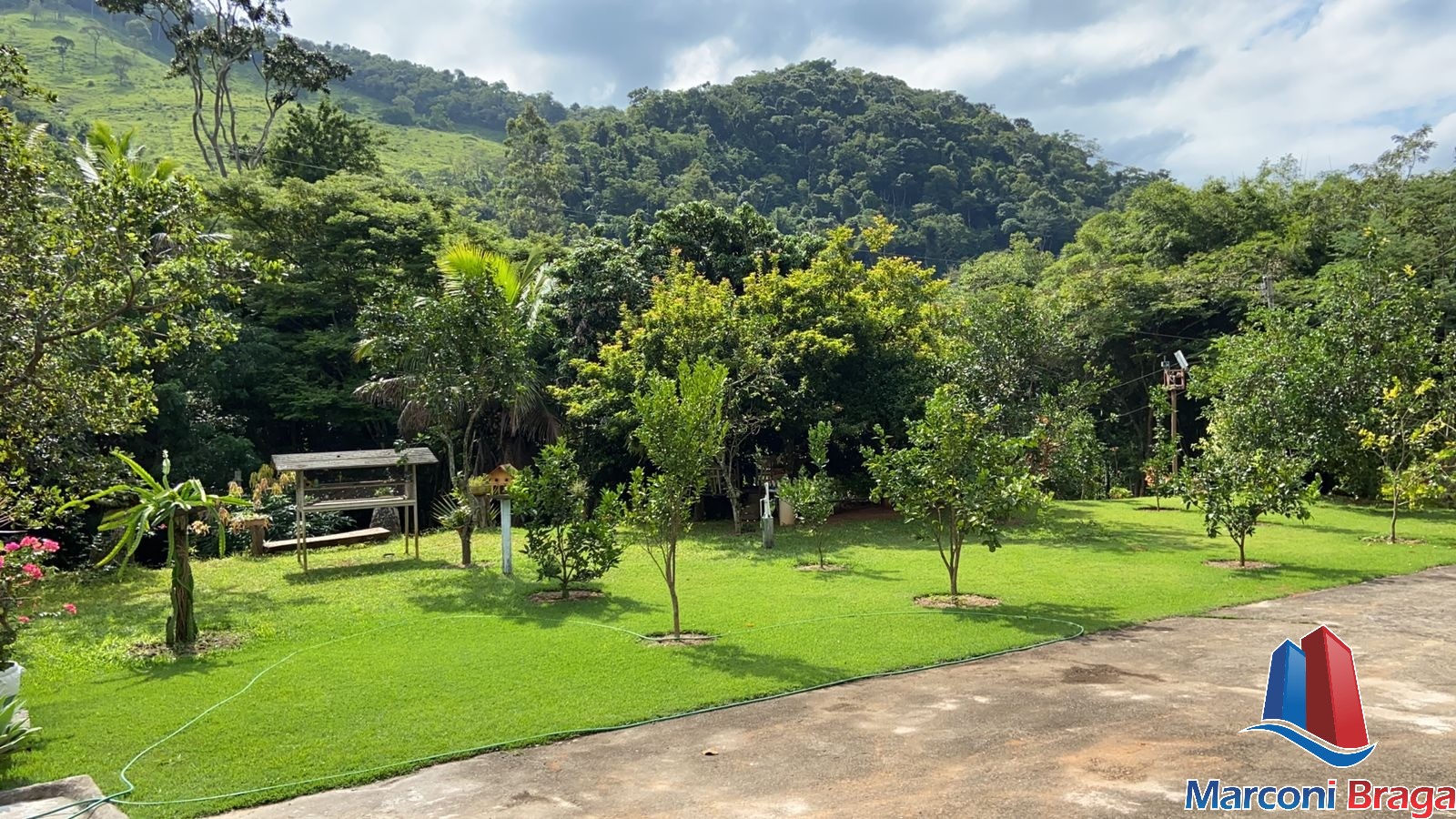 Chácara à venda com 4 quartos, 30000m² - Foto 18