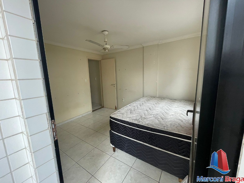 Apartamento à venda com 2 quartos, 70m² - Foto 13