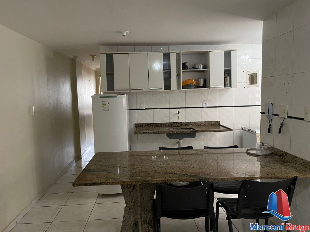 Apartamento à venda com 2 quartos, 70m² - Foto 5