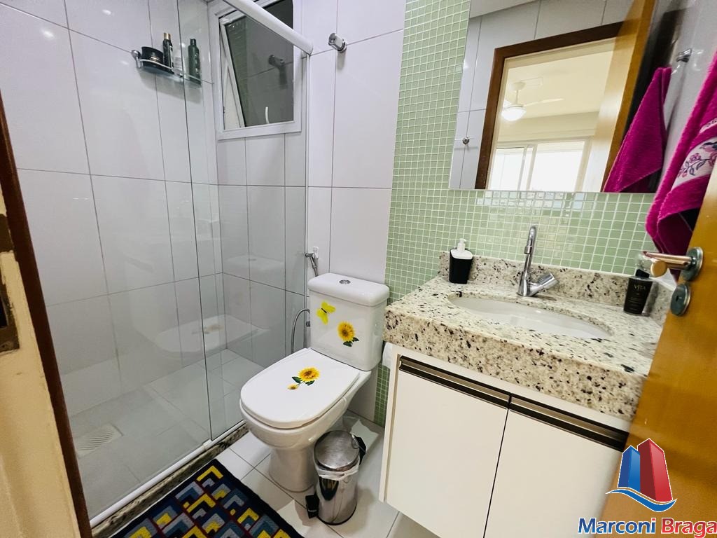 Apartamento à venda com 2 quartos, 70m² - Foto 14