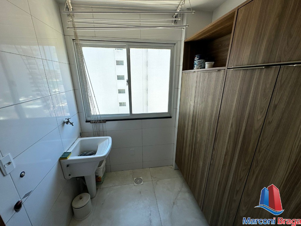 Apartamento à venda com 3 quartos, 110m² - Foto 8