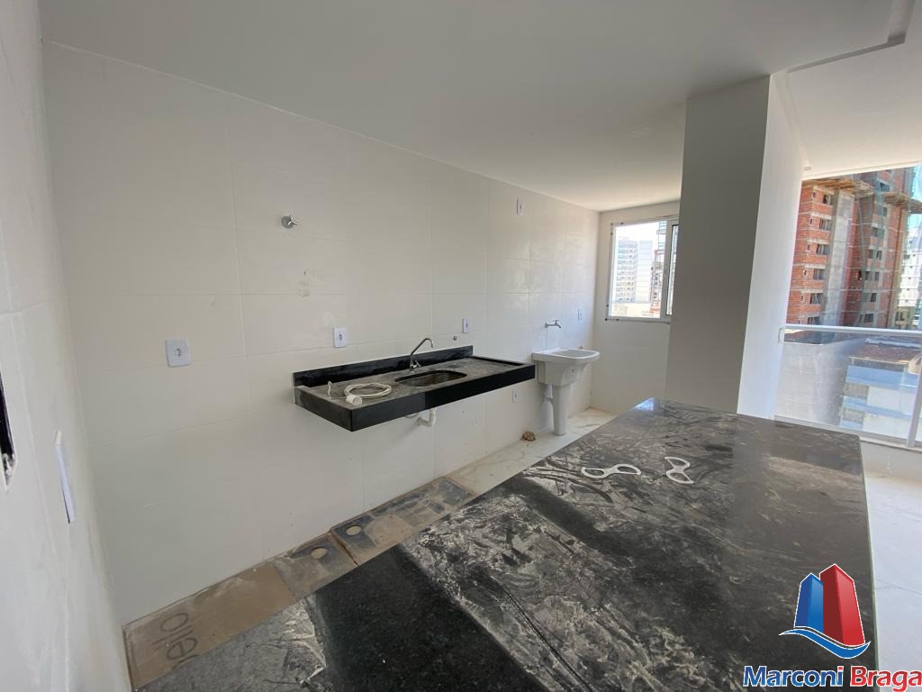 Apartamento à venda com 2 quartos, 66m² - Foto 3