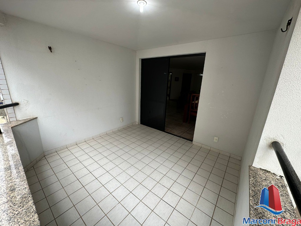 Apartamento à venda com 3 quartos, 130m² - Foto 7