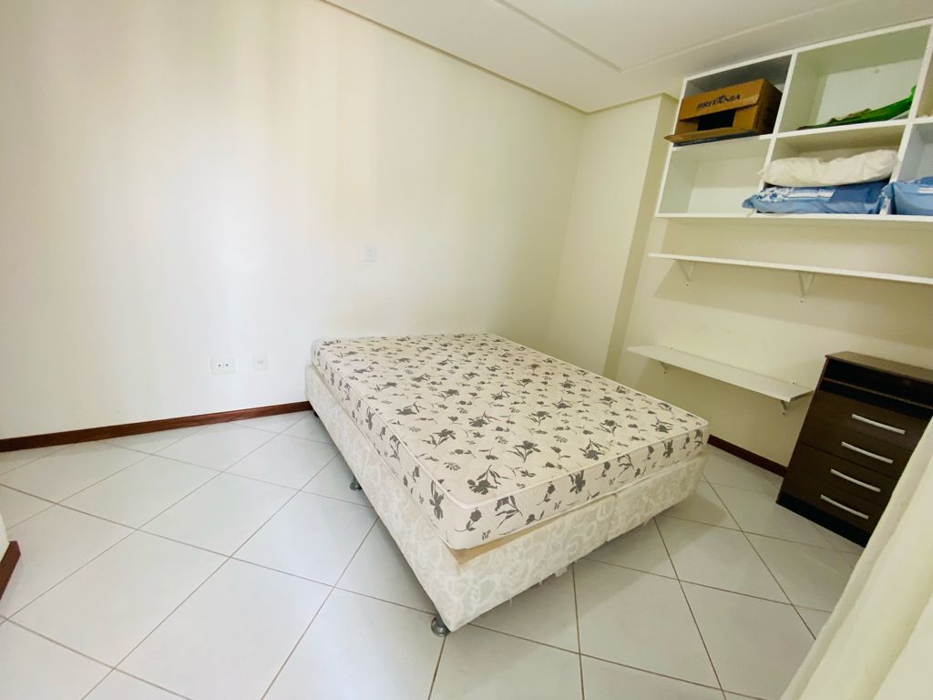 Apartamento à venda com 3 quartos, 123m² - Foto 18