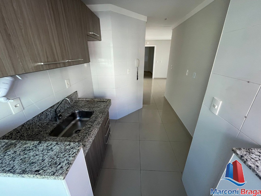 Apartamento à venda com 2 quartos, 80m² - Foto 9