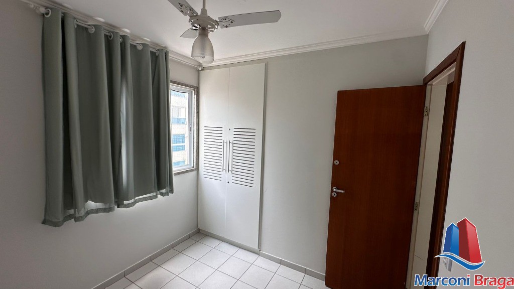 Apartamento à venda com 3 quartos, 75m² - Foto 18