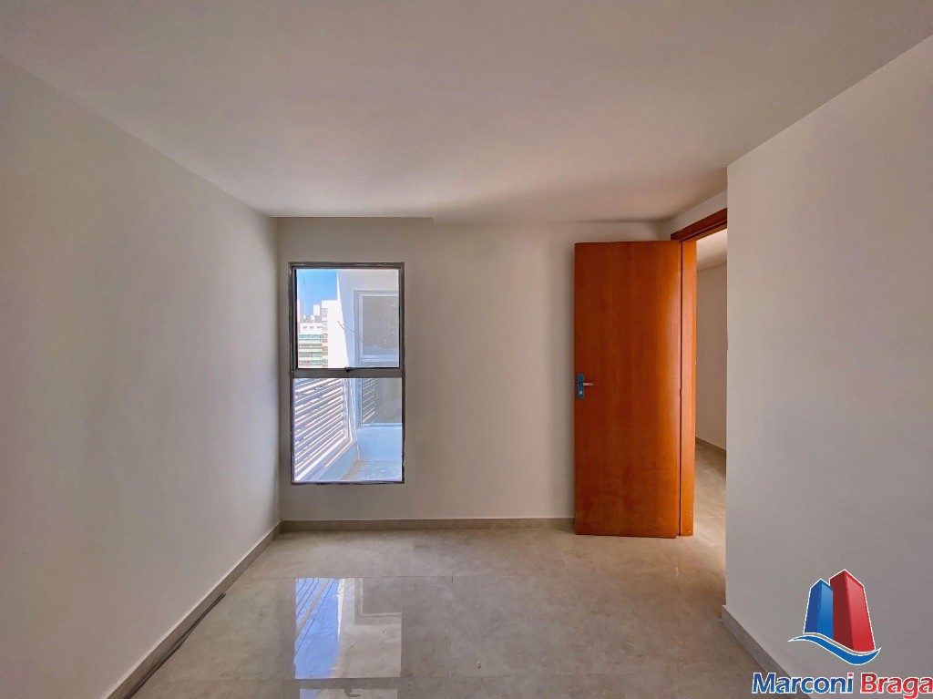 Apartamento à venda com 3 quartos, 87m² - Foto 12