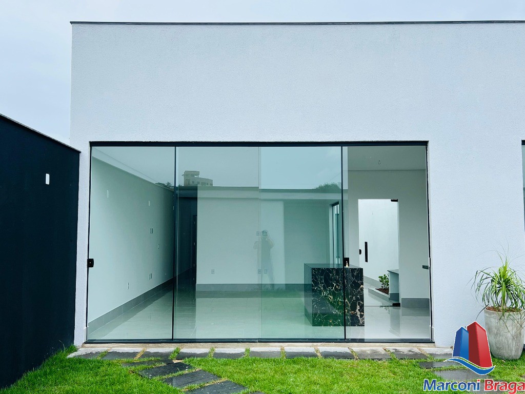 Casa à venda com 3 quartos - Foto 1