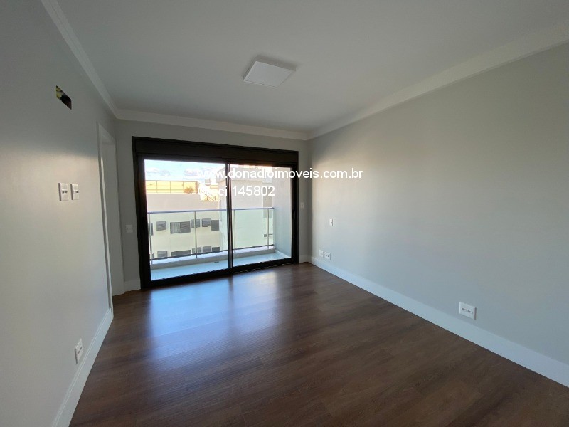 Apartamento à venda com 3 quartos, 249m² - Foto 10