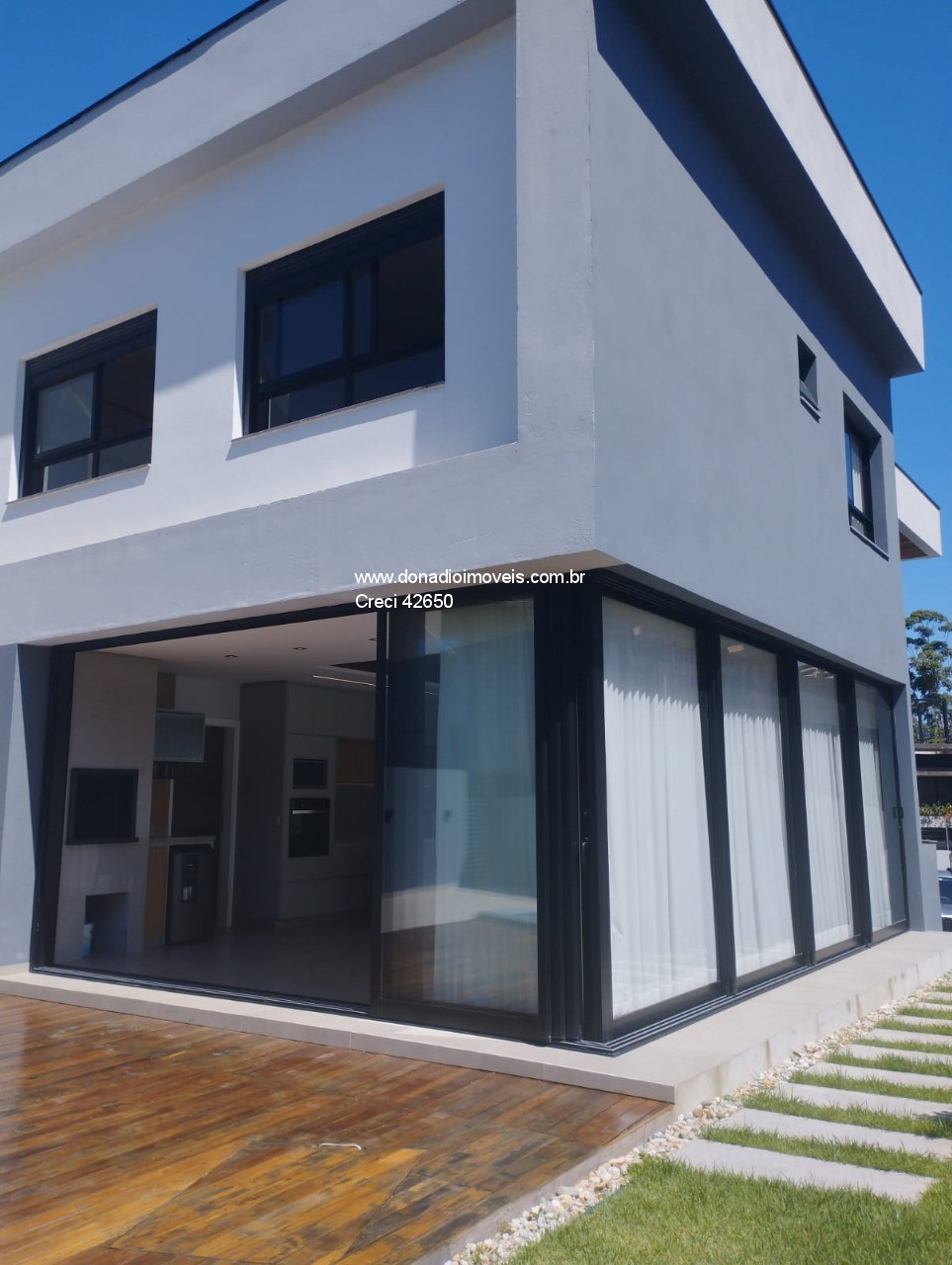 Casa à venda com 4 quartos, 270m² - Foto 23