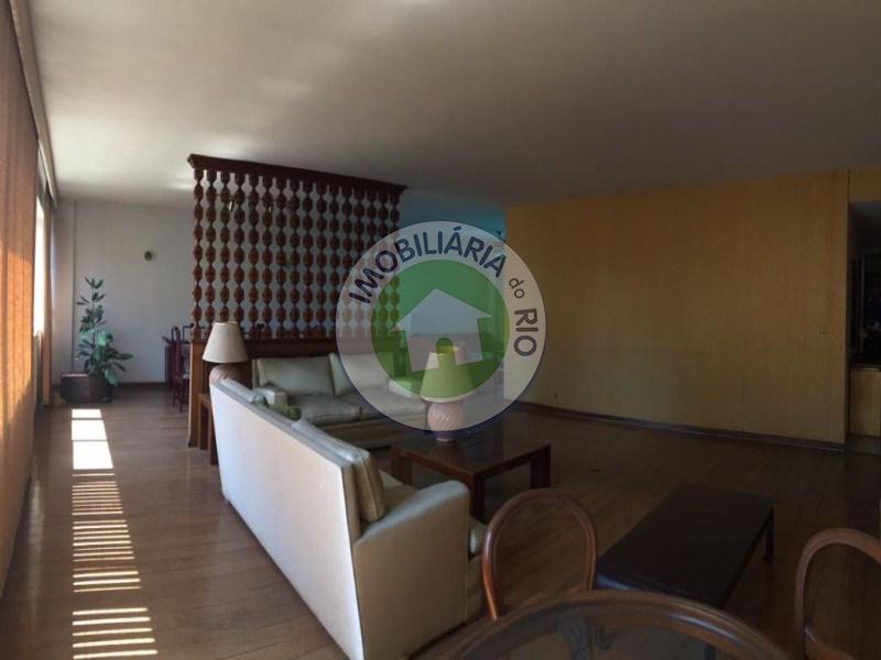 Apartamento à venda com 4 quartos, 251m² - Foto 11