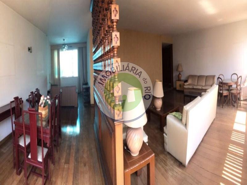 Apartamento à venda com 4 quartos, 251m² - Foto 16