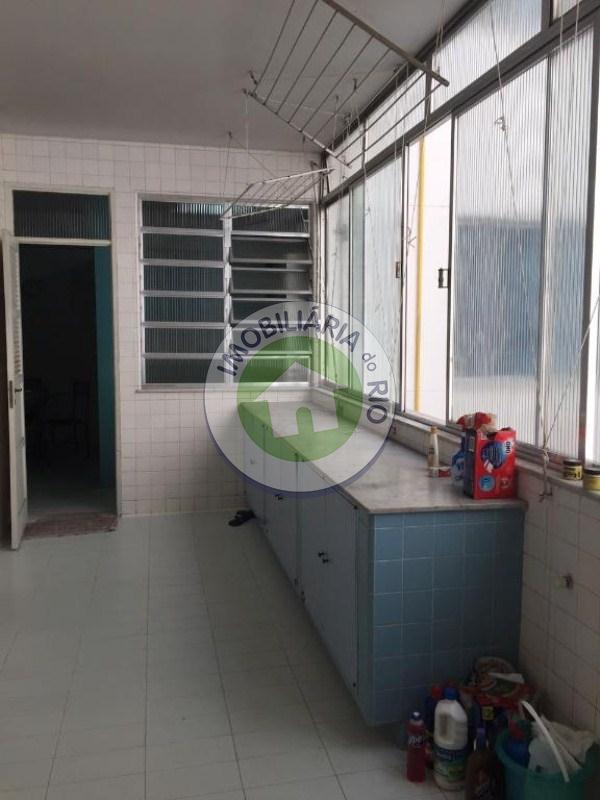 Apartamento à venda com 4 quartos, 251m² - Foto 24