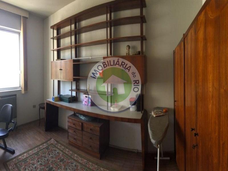 Apartamento à venda com 4 quartos, 251m² - Foto 32