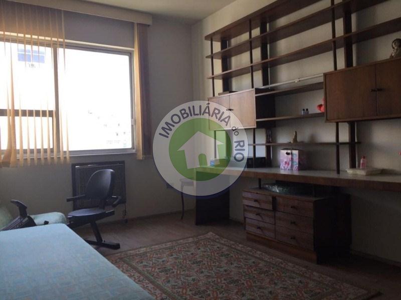 Apartamento à venda com 4 quartos, 251m² - Foto 33