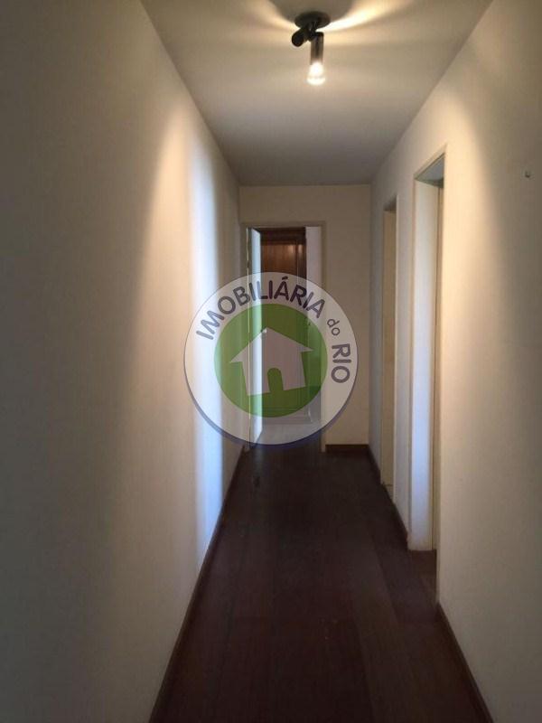 Apartamento à venda com 4 quartos, 251m² - Foto 35