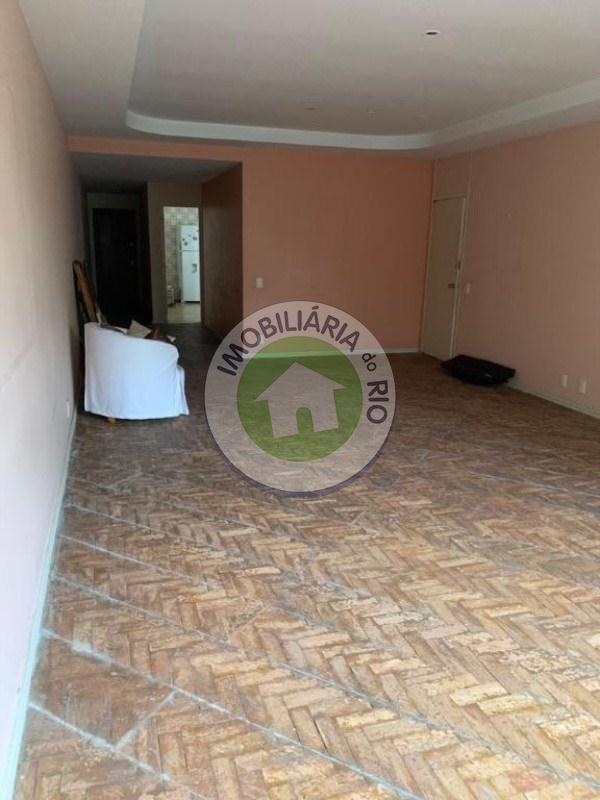 Apartamento à venda com 3 quartos, 170m² - Foto 6