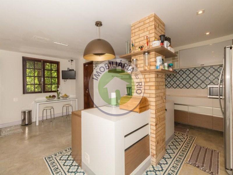 Casa à venda com 4 quartos, 400m² - Foto 17