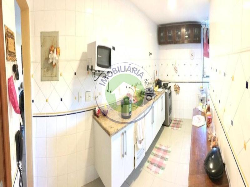 Apartamento à venda com 3 quartos, 135m² - Foto 11