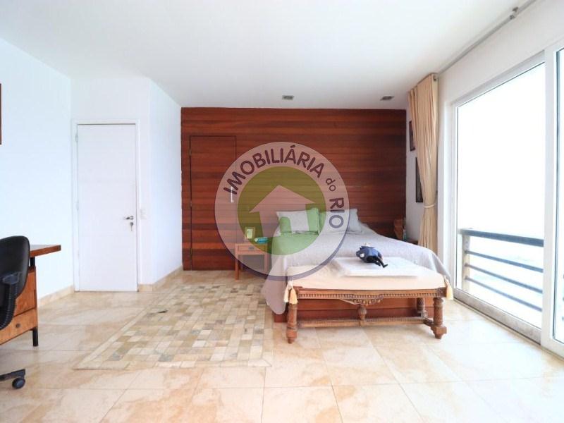 Casa à venda com 4 quartos, 400m² - Foto 13