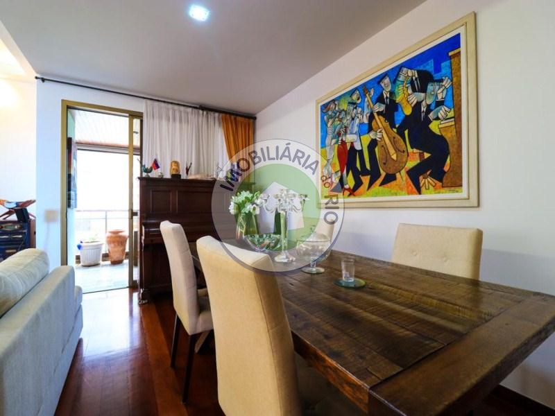 Apartamento à venda com 4 quartos, 250m² - Foto 6