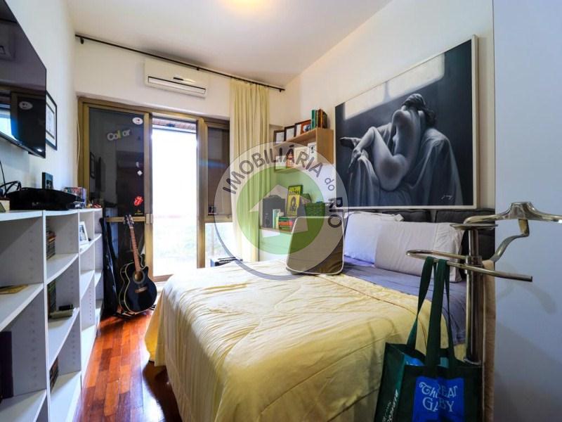 Apartamento à venda com 4 quartos, 250m² - Foto 19