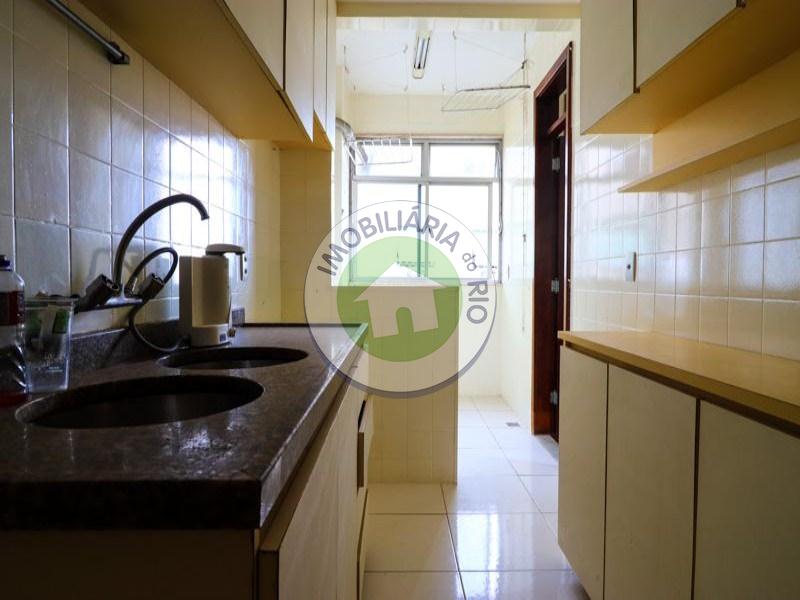 Apartamento à venda com 3 quartos, 125m² - Foto 20