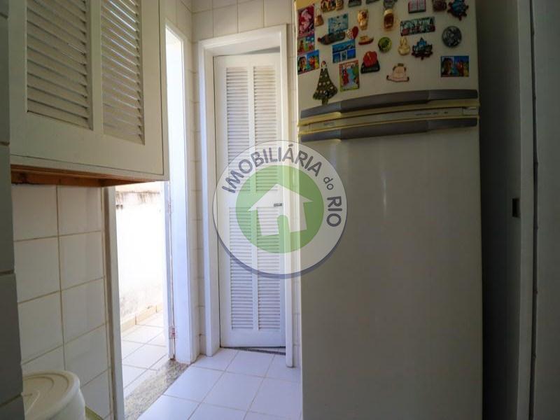 Cobertura à venda com 2 quartos, 180m² - Foto 17