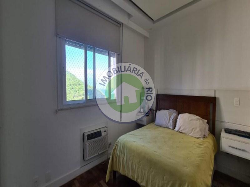 Apartamento à venda com 4 quartos, 146m² - Foto 10