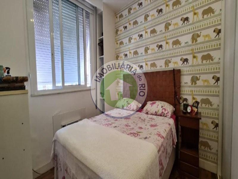 Apartamento à venda com 4 quartos, 146m² - Foto 11