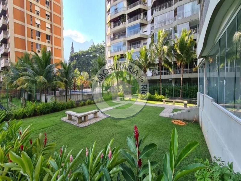 Apartamento à venda com 4 quartos, 146m² - Foto 26