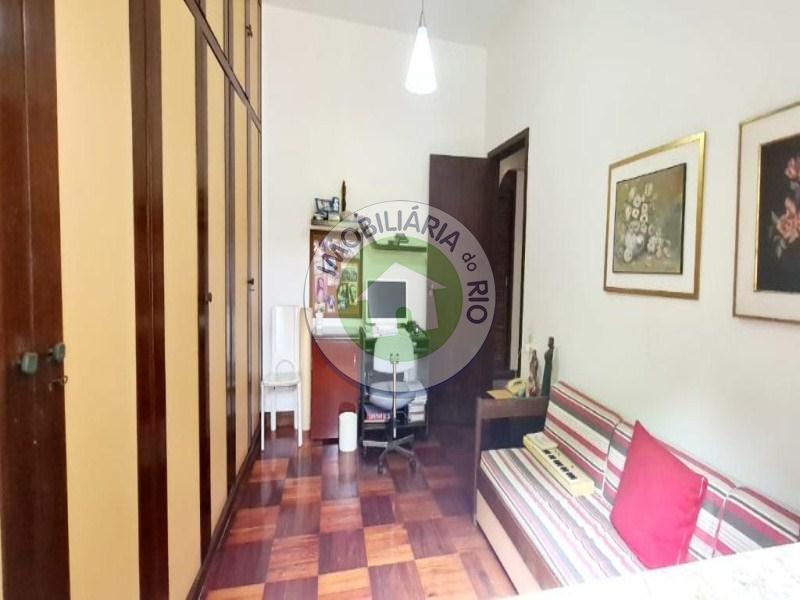 Casa à venda com 4 quartos, 500m² - Foto 12