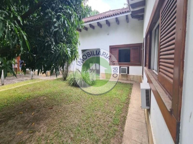 Casa à venda com 4 quartos, 500m² - Foto 30