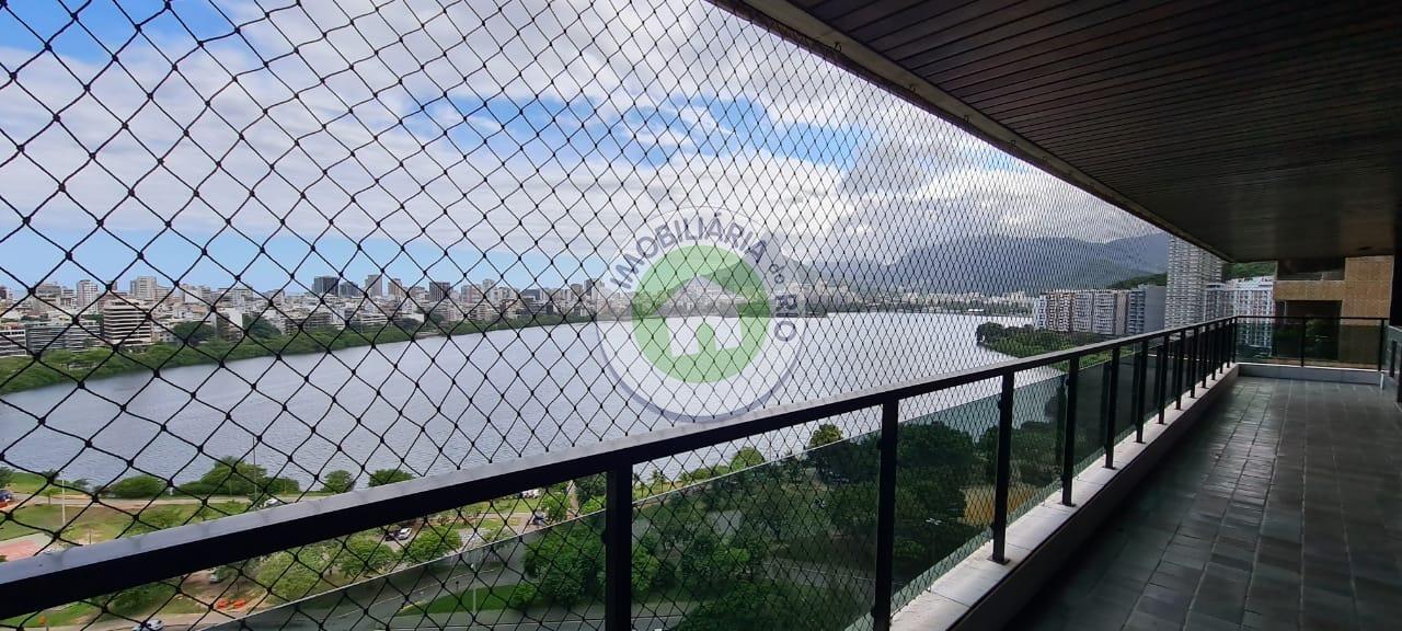 Apartamento à venda com 4 quartos, 319m² - Foto 2