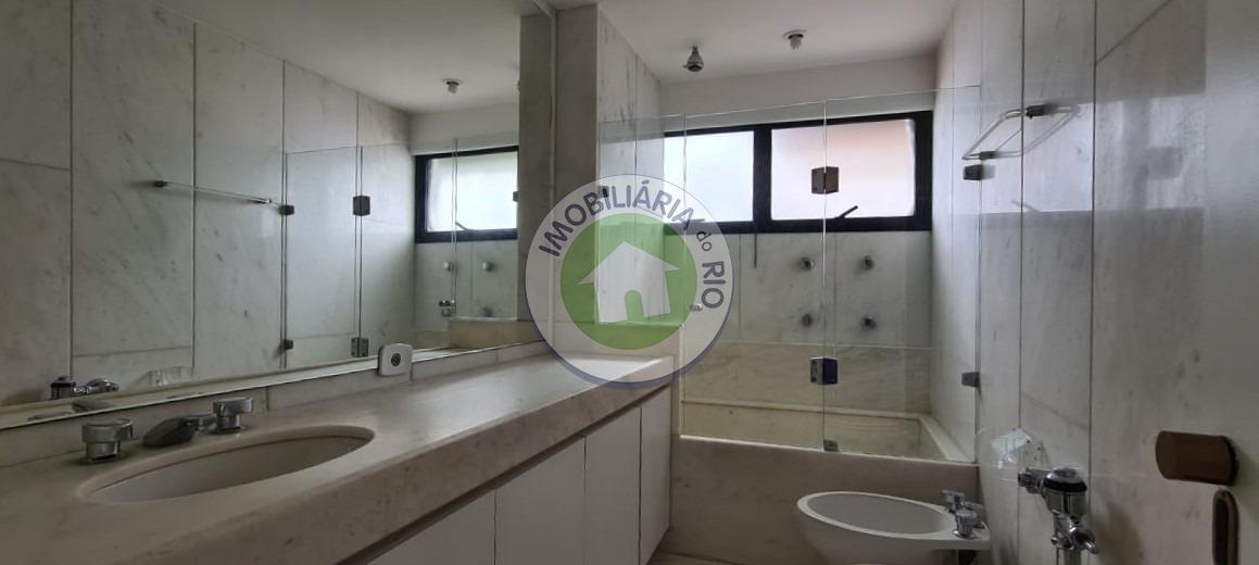 Apartamento à venda com 4 quartos, 319m² - Foto 16